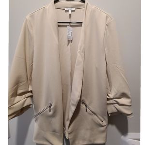 White / Cream Blazer NWT